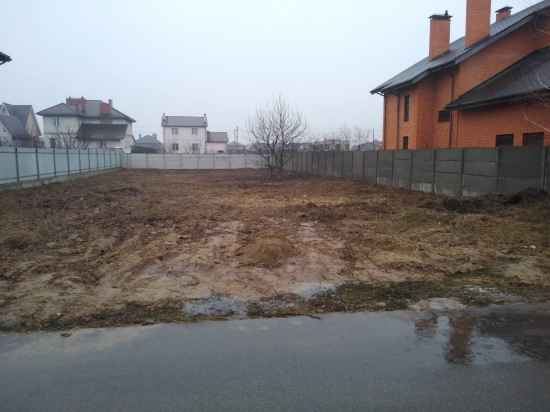 uborka-skoshennoj-travy-i-buryana-561